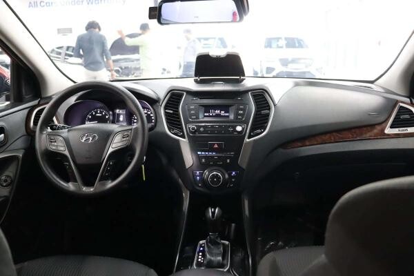 هيونداي جراند سانتا في 2018 - 11