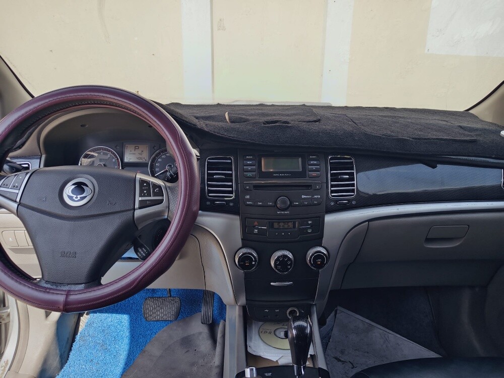 Neat and good condition car with excellent Ac and gear. Reason for selling got company car. price is negotiable. contact @ +974 33186737 - 7
