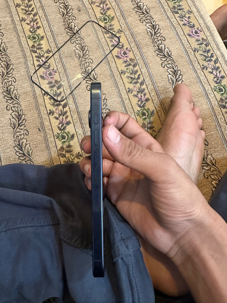 iPhone 15 pro  - 3