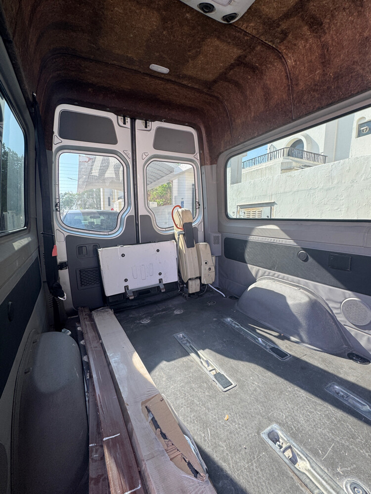 mercedes benz sprinter - 6