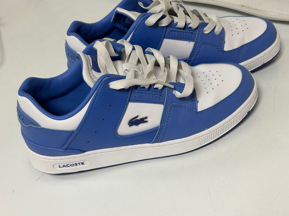 Lacoste  - 3