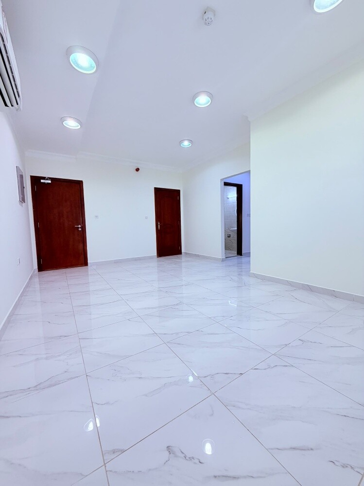 spacious 2 BHK Apartment Old airpot - 14