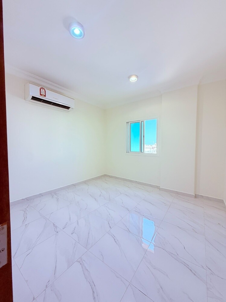 spacious 2 BHK Apartment Old airpot - 3