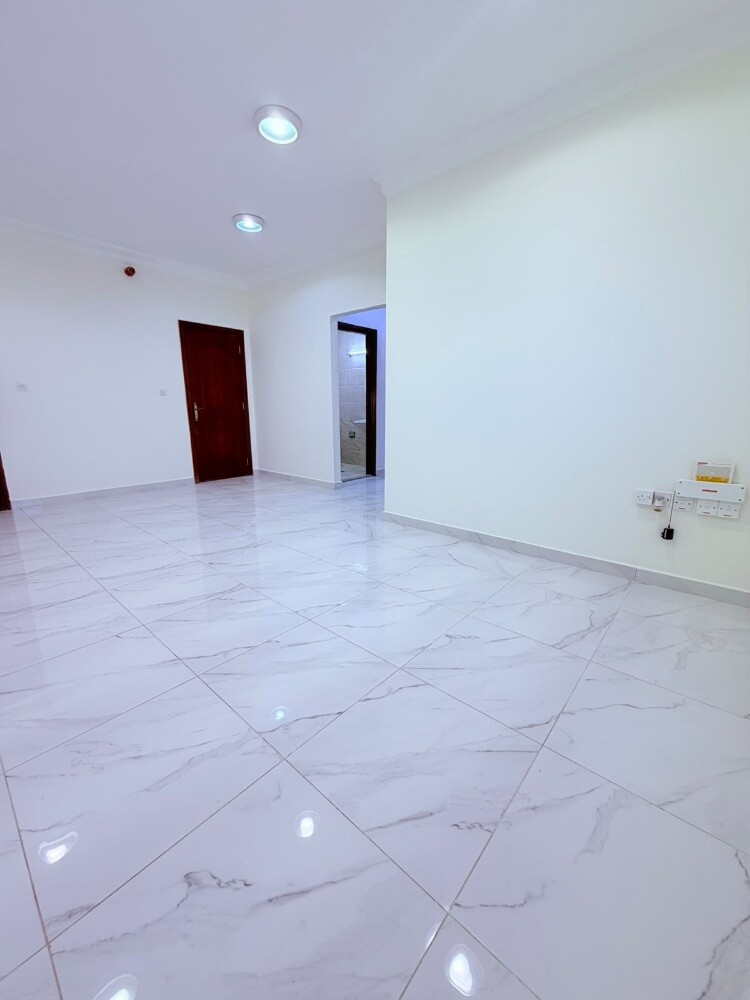 spacious 2 BHK Apartment Old airpot - 9
