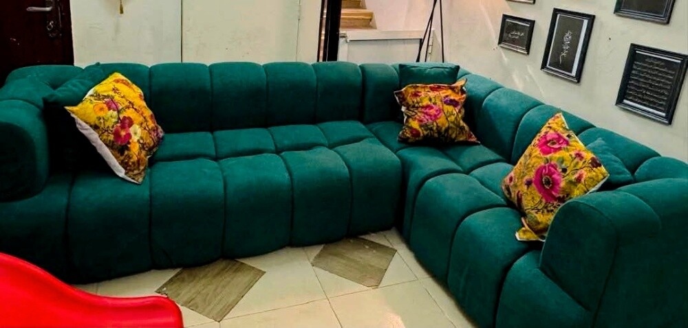 Stylish L-Shaped Sofa for Sale - 1