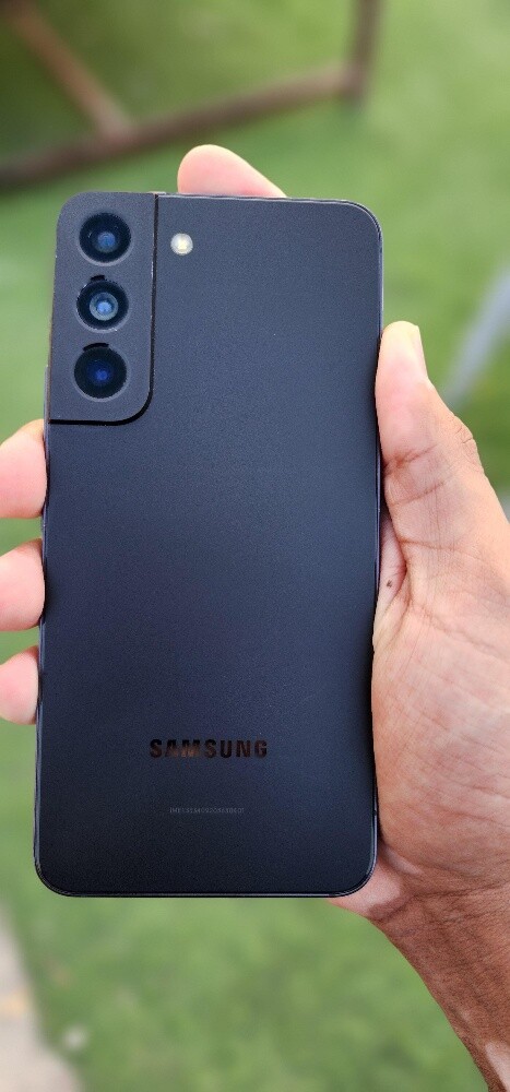 Samsung galaxy s22 - 1