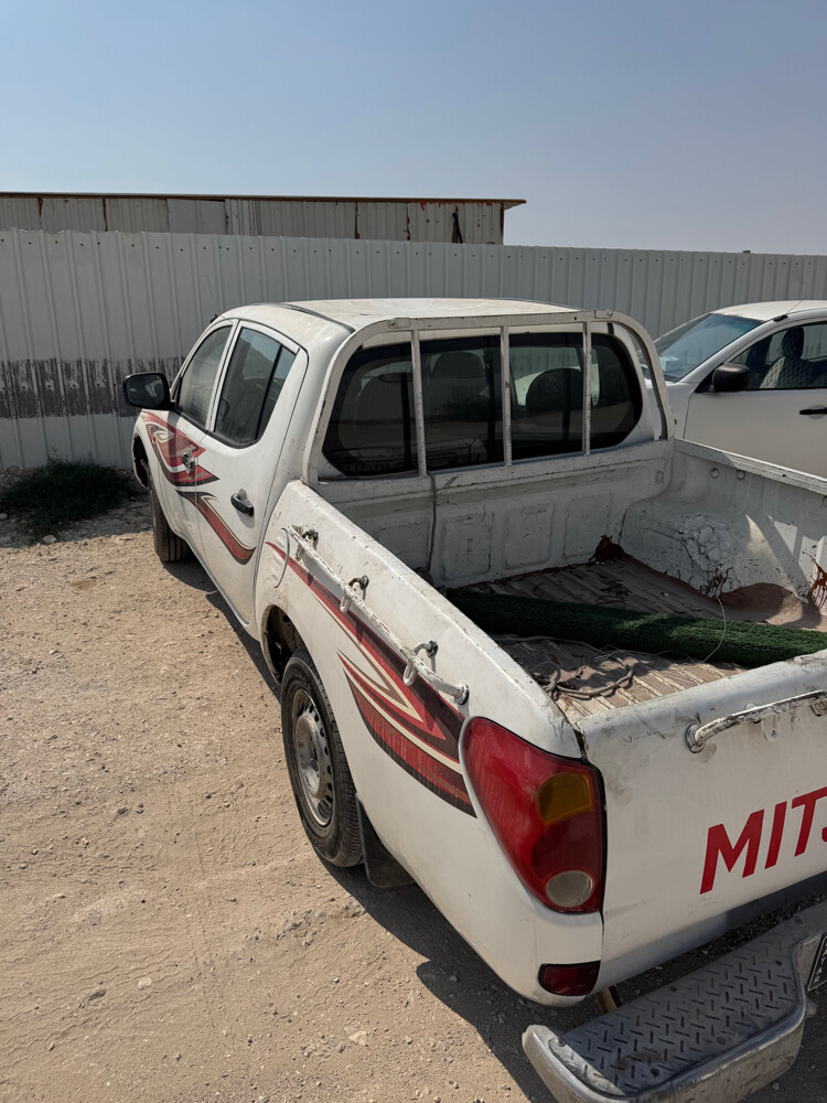 Mitsubishi L200 pickup for sale. Co - 2