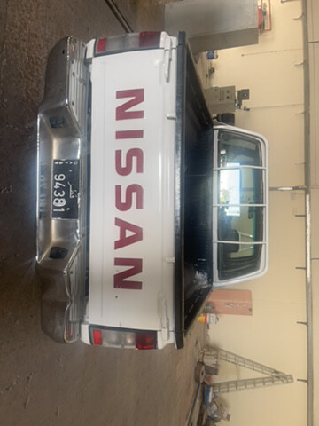 Nissan pickup - 3