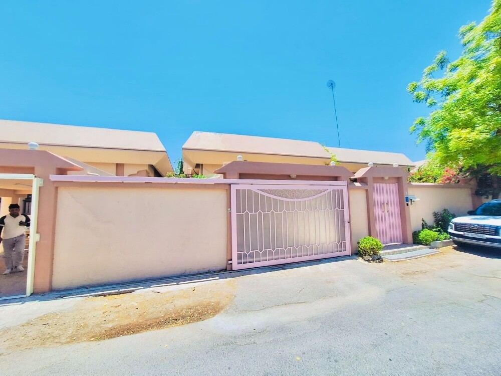 Spacious 3 BHK Villa in old airpot - 2
