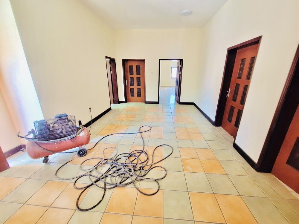 Spacious 3 BHK Villa in old airpot - 4