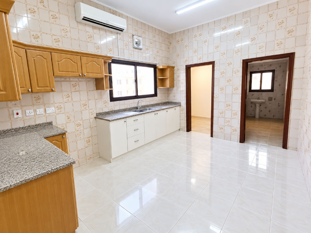 Spacious 3 BHK Villa in old airpot - 13