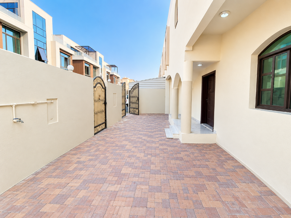 luxury 4 BHK villa Old Airpot - 16