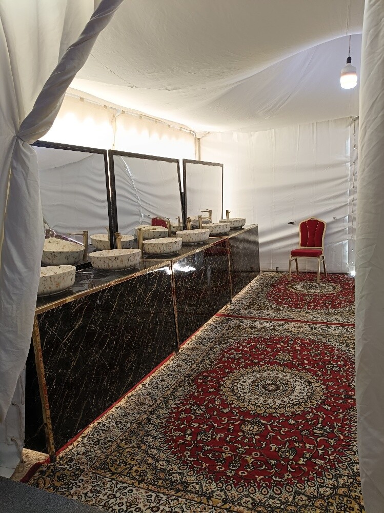 خبرة نصنع بها الفرق، وتفاصيل نصنع بها الذكريات. - 18