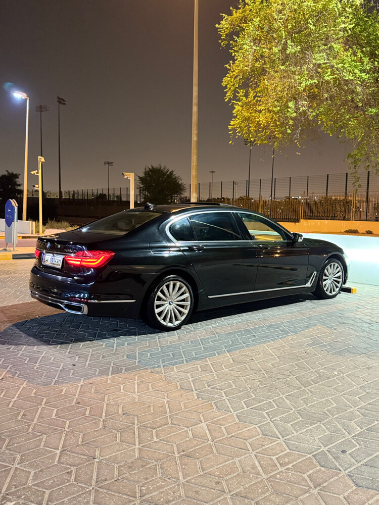 2019 BMW 730 Li - 7
