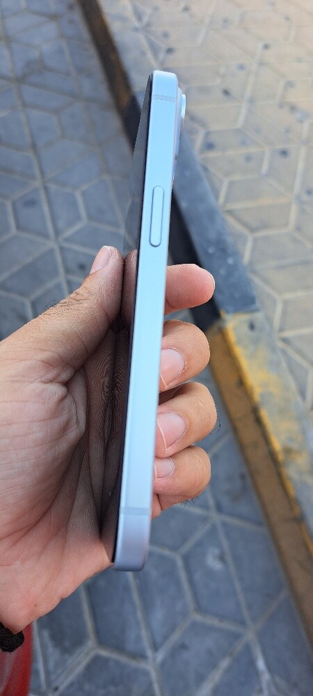 iphone 15  White colour - 2