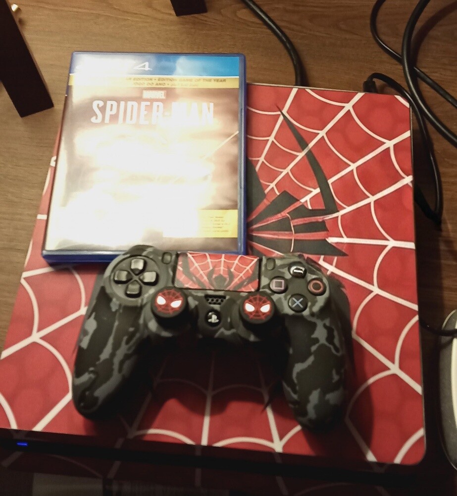 ps4 spider man cd game - 1