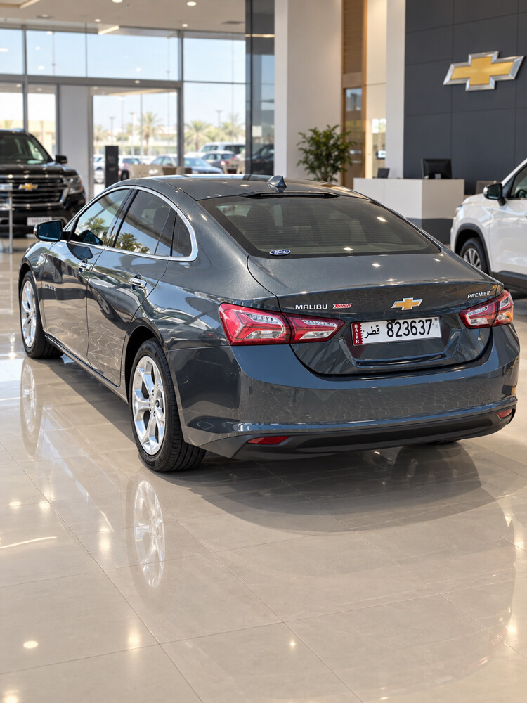 URGENT SALE — CHEVROLET MALIBU PREM - 4
