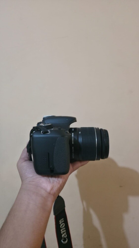 canon EOS 600D DSLR - 6
