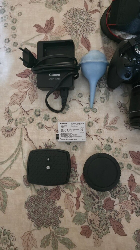 canon EOS 600D DSLR - 3
