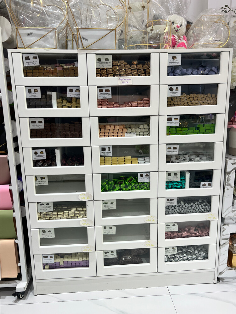 24 compartments cabinet  - 1