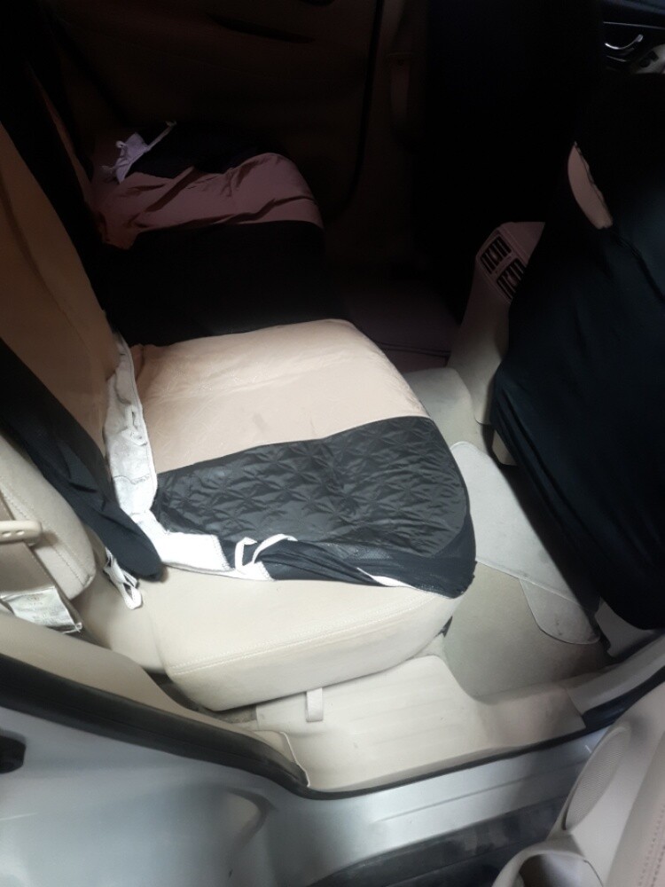Nissan X Trail excellent condition mailage 32000 Estemarah until - 6