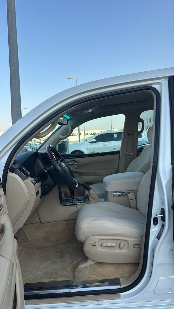 For Sale Lexus570. 2010 - 9