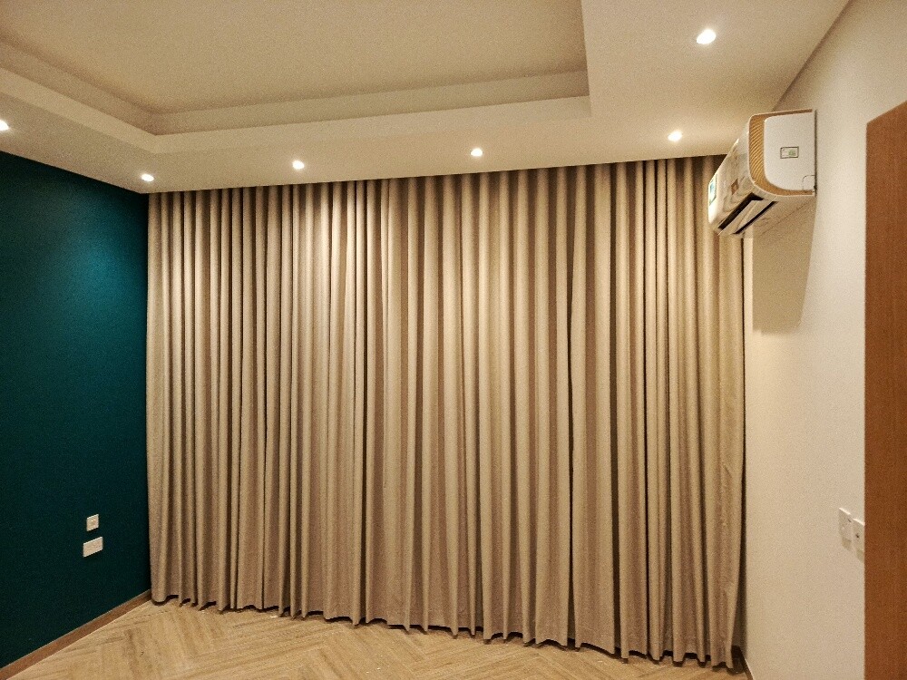 Premium Curtain Fitting & Installat - 2