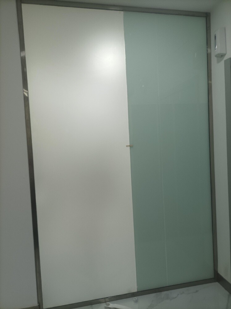 Aluminium & Glass Works. - 1