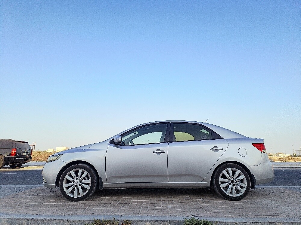 Kiya cerato 2010 - 4