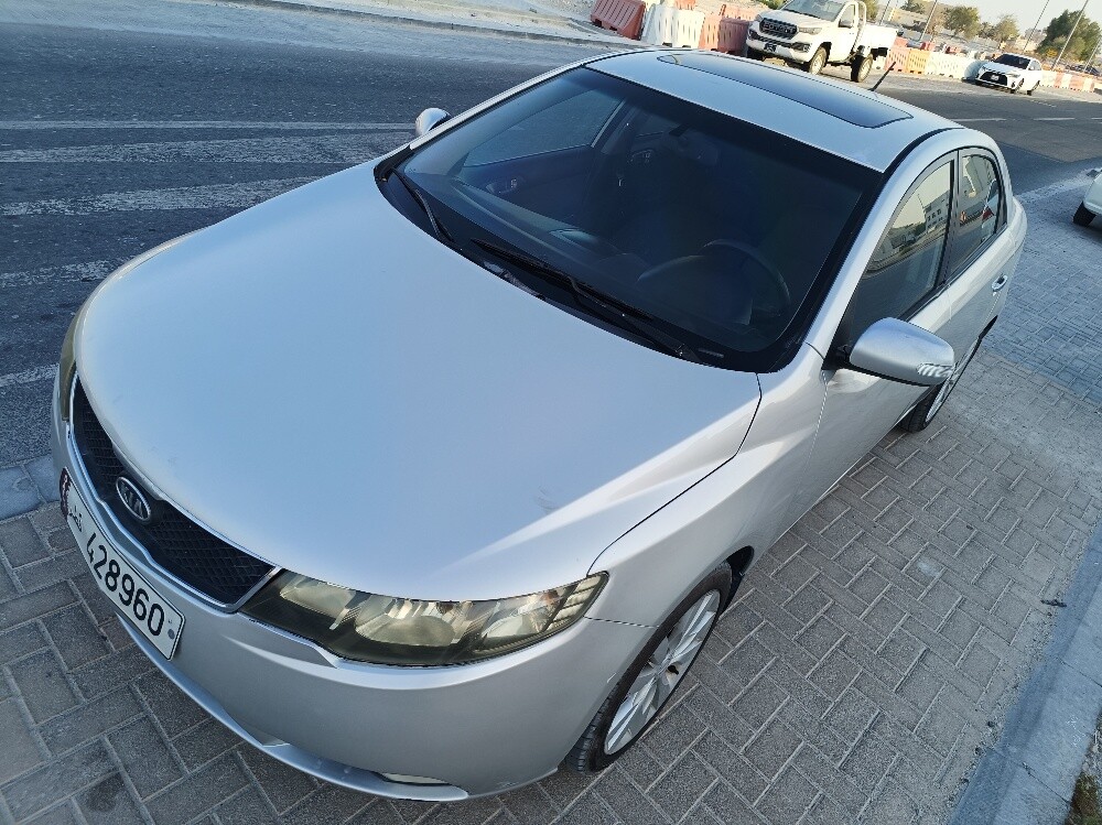 Kiya cerato 2010 - 1