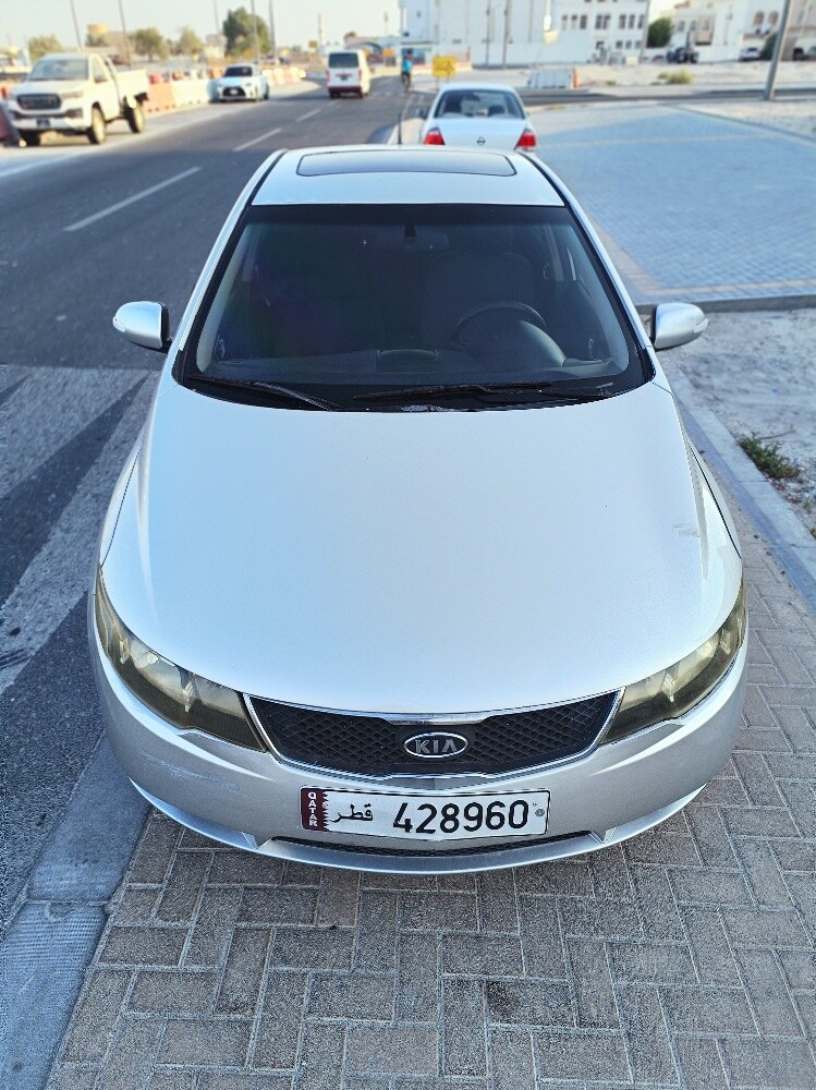 Kiya cerato 2010 - 2