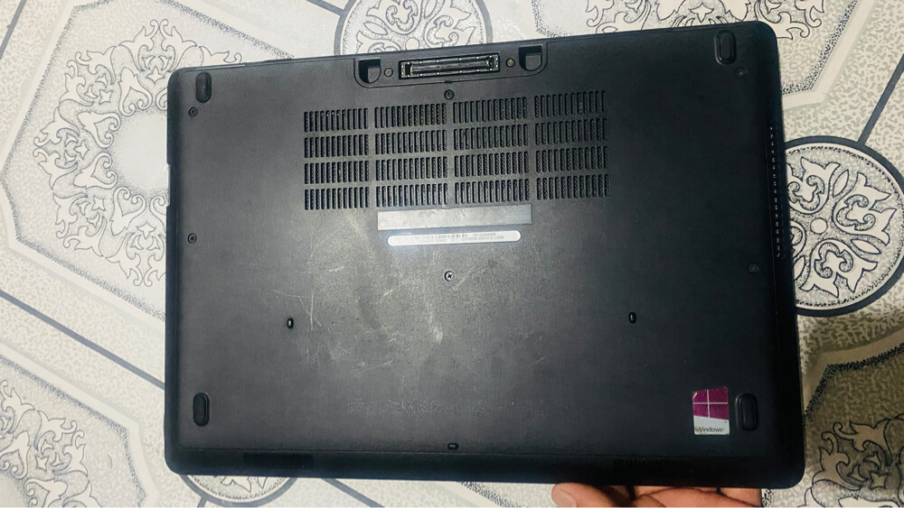 Dell Latitude Laptop in Good Condit - 4