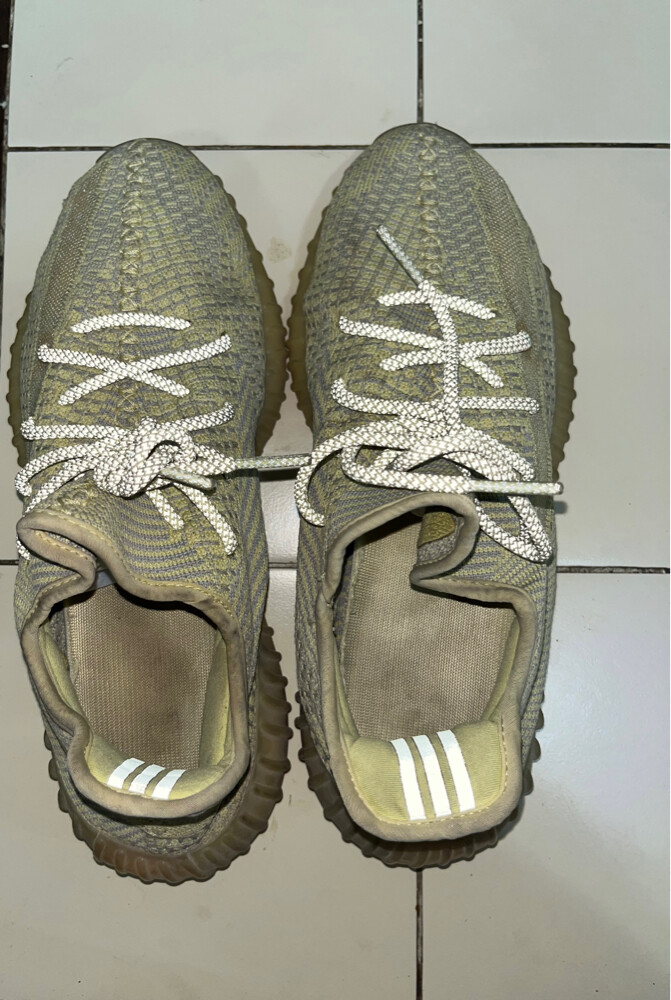 yeezy boost - 2
