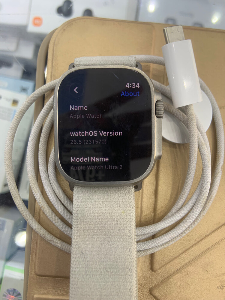 Apple Watch Ultra 2 & Apple Watch11 - 4