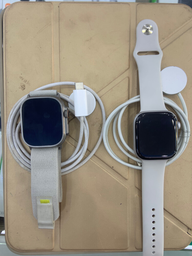 Apple Watch Ultra 2 & Apple Watch11 - 2