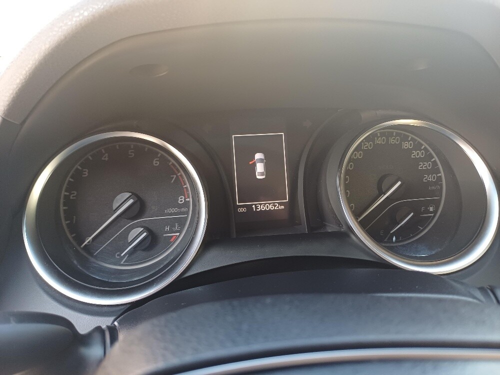 Excellent camry 2019 GLE for sale - 8