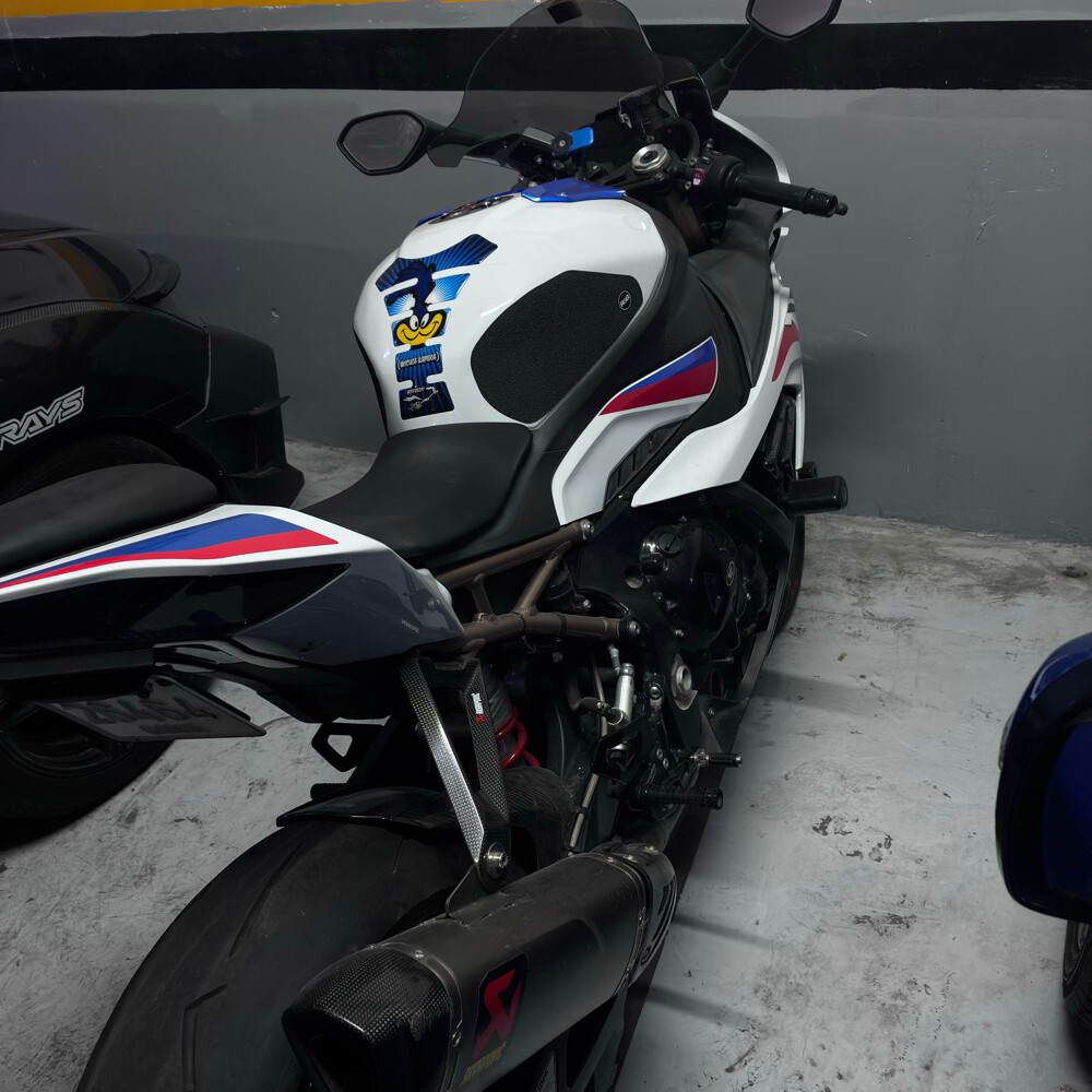BMW S1000RR Model 2020 - 3