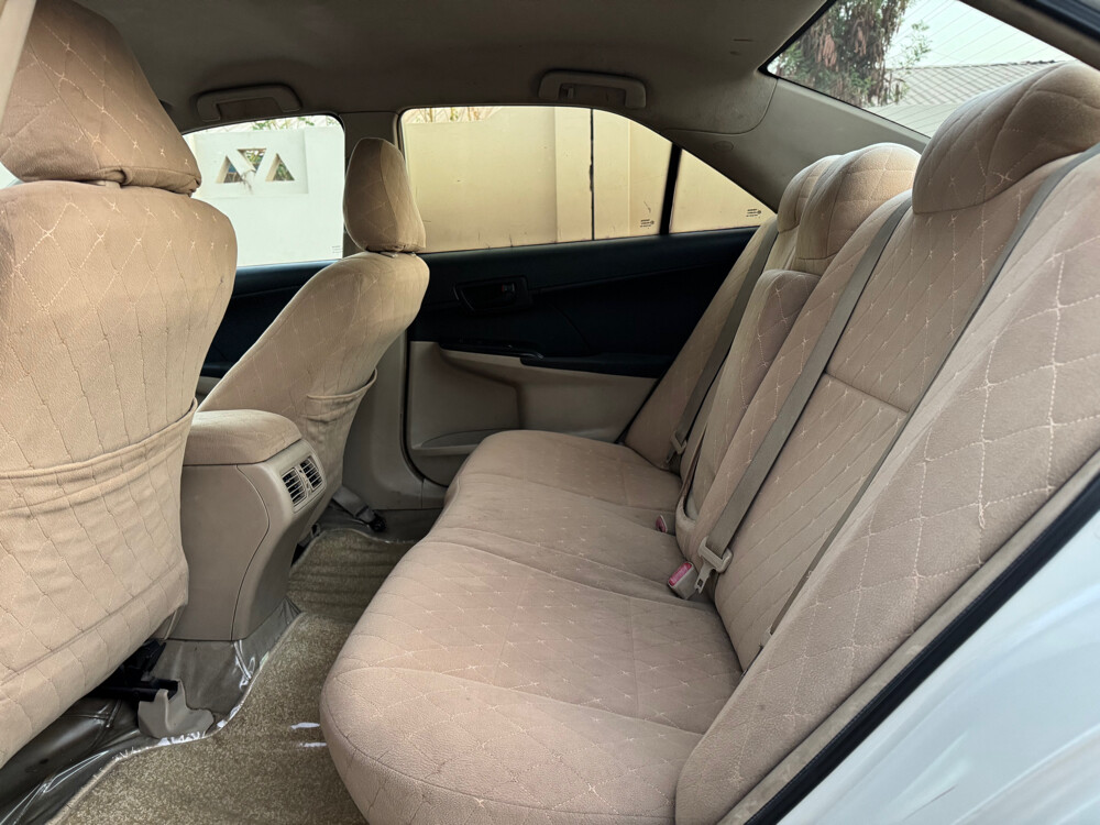 Toyota Camry GL 2015 - 6