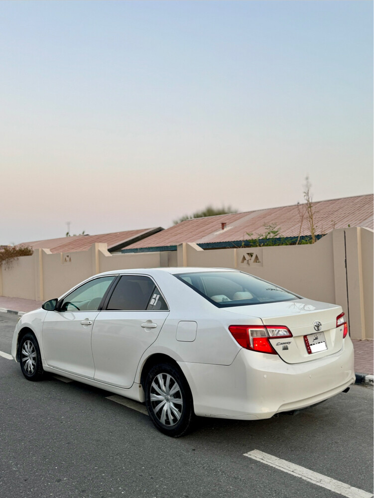 Toyota Camry GL 2015 - 4