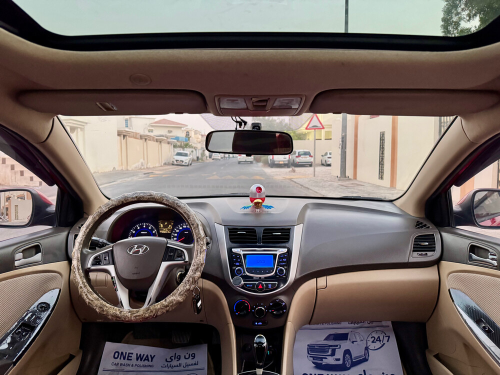 Hyundai Accent 2013 Full Option - 8