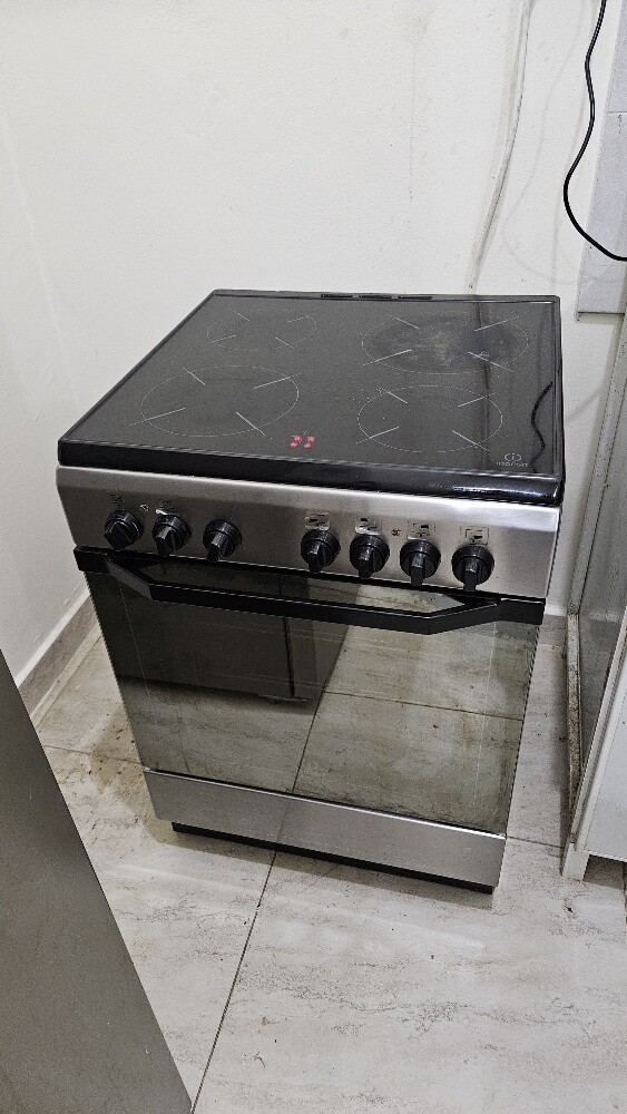 Look like new cooking oven for sell - 2