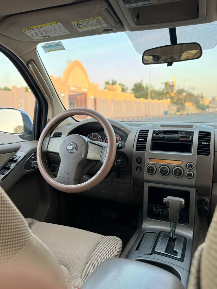 Nissan Pathfinder 2012 - 9