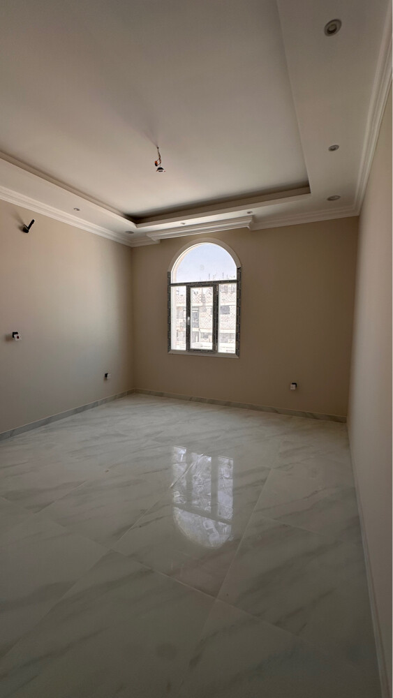 ام صلال علي 620 - 12