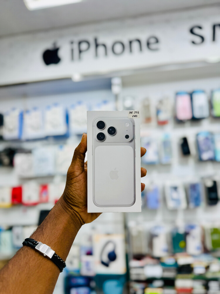iPhone 17 Pro  - 5