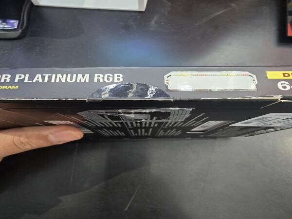 Corsair dominator 64gb(32x2) 5600 - 2