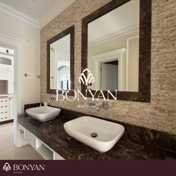 Luxury Villa in Al Duhail - 10