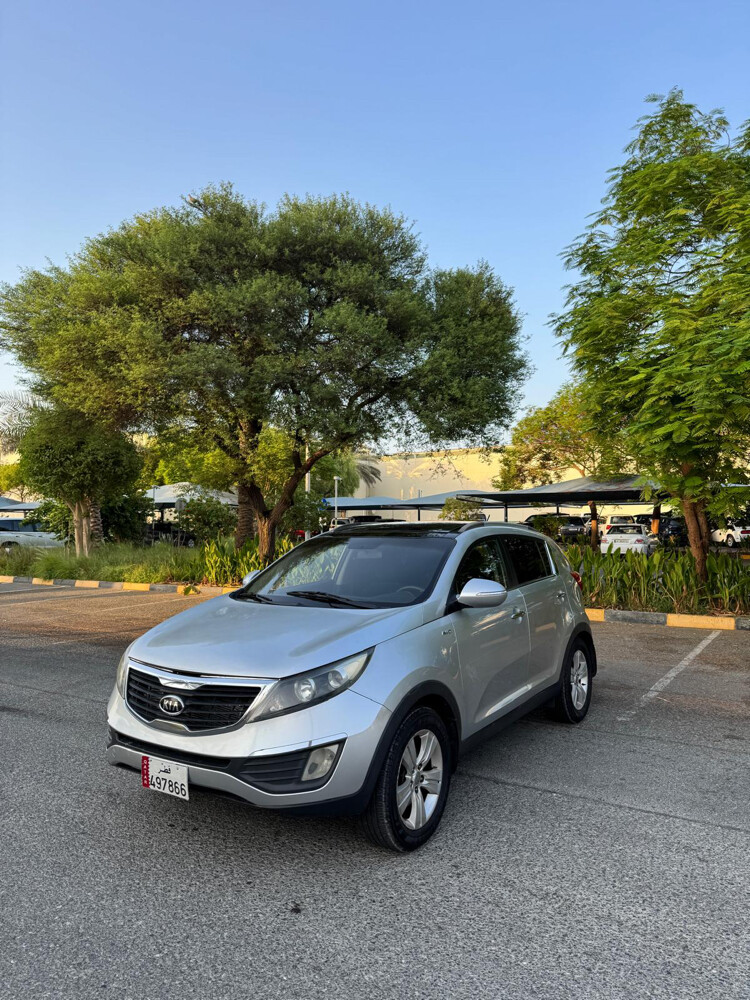 kia Sportage full option  - 7