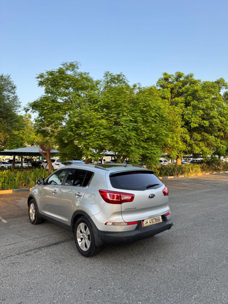 kia Sportage full option  - 5