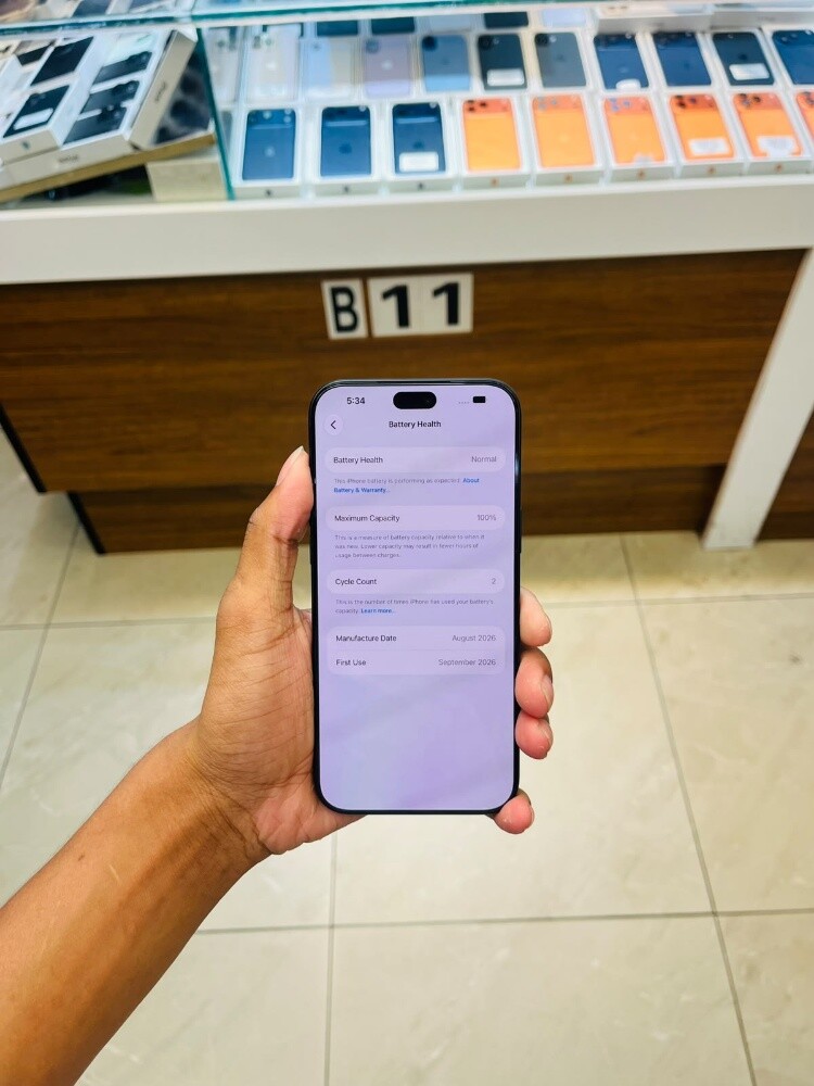 18 Pro Max 256gb - 4