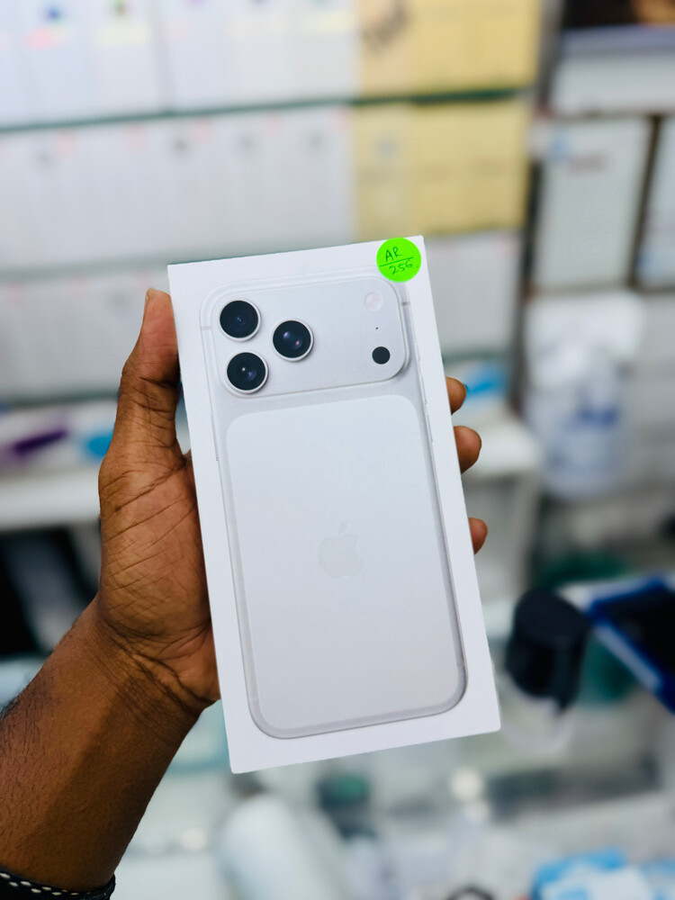 iPhone 17 pro max  - 3
